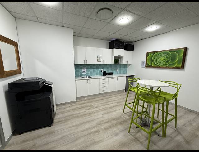 13M² SERVICED OFFICE TO LET IN AUCKLAND PARK